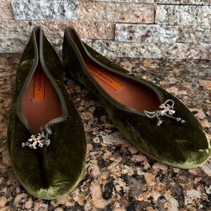 Tory Burch Velvet Charm flats